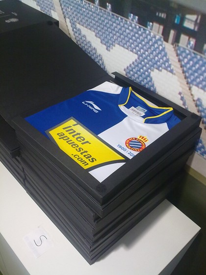 Other: packaging Li-ning - RCD Espanyol
